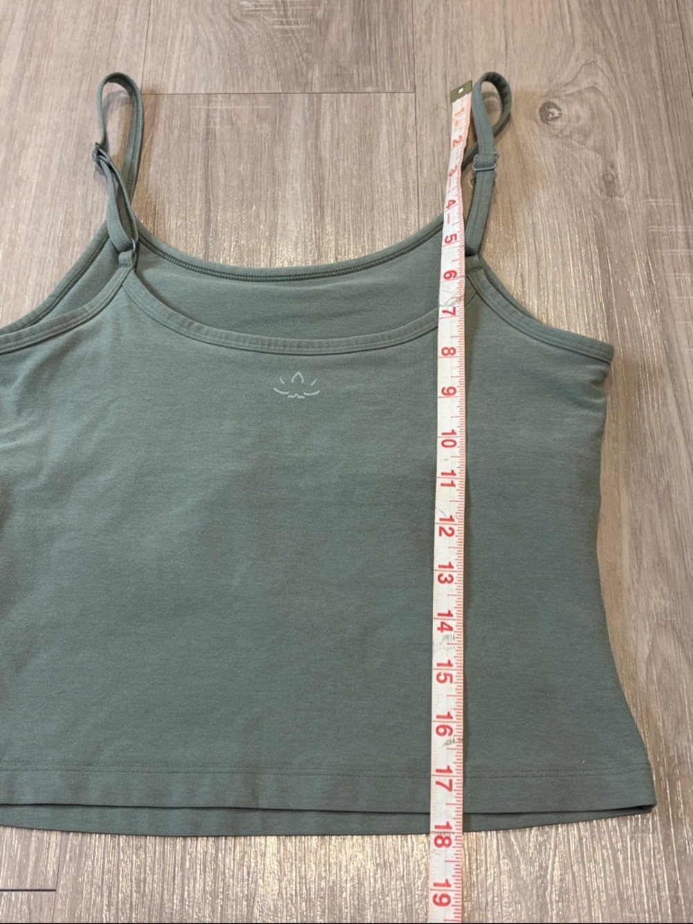 Beyond Yoga Cami Style Crop - Picture 11 of 12